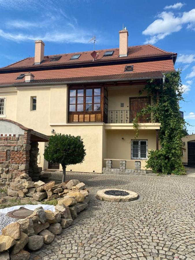 Vila Lucia - Apartman 1 Плзень Екстер'єр фото